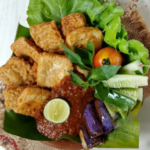 tahu tempe krius sambal penyet